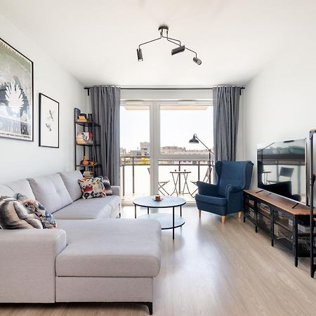 ורשה Owsiana 9 - Modern Designed Apartment With Balcony By Noclegi Renters מראה חיצוני תמונה